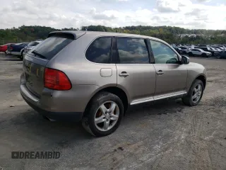 2004 Porsche Cayenne with VIN WP1AA29P74LA21332, listed as a Copart auction lot 74821344 with 116,888 mi miles and Clean Title. Bid and sale history available at carsss.com. Image 3.