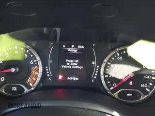 2020 Jeep Renegade Altitude with VIN ZACNJABB2LPL28670, listed as a IAAI auction lot 41795518 with 44,148 mi miles and . Bid and sale history available at DreamBid. Image 7.