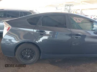 2014 Toyota Prius Four with VIN JTDKN3DU3E0357270, listed as a IAAI auction lot 42609958 with 225,160 mi miles and . Bid and sale history available at DreamBid. Image 14.