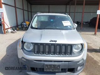 2017 Jeep Renegade Latitude with VIN ZACCJABB9HPF14286, listed as a IAAI auction lot 42042956 with 79,521 mi miles. Bid and sale history available at carsss.com. Image 12.