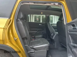 2018 Volkswagen Atlas SEL Premium z VIN 1V2NR2CA3JC564705, wystawiony jako IAAI lot #42290407 z przebiegiem 114 723 mil mil oraz . Historia ofert i sprzedaży dostępna na DreamBid. Obrazek 8.