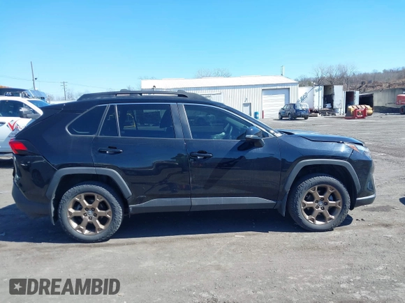 2023 Toyota RAV4 Hybrid XLE with VIN 2T3UWRFV6PW184454, listed as a IAAI auction lot 41903018 with 24,632 mi miles. Bid and sale history available at carsss.com. Image 13.