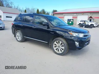 2013 Toyota Highlander Limited with VIN JTEDC3EH4D2014739, listed as a IAAI auction lot 41897547 with 309,926 mi miles and . Bid and sale history available at DreamBid. Image 1.