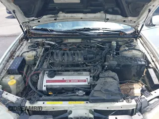 2000 Nissan Maxima GXE z VIN JN1CA31D6YT542083, wystawiony jako IAAI lot #42306685 z przebiegiem 296 613 mil mil oraz . Historia ofert i sprzedaży dostępna na DreamBid. Obrazek 10.