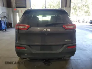 2018 Jeep Cherokee Latitude Plus with VIN 1C4PJLLX8JD510273, listed as a Copart auction lot 76242474 with 132,645 mi miles and Salvage Title. Bid and sale history available at carsss.com. Image 6.