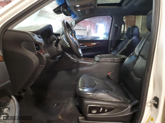 2015 Cadillac Escalade Luxury with VIN 1GYS4MKJ9FR525910, listed as a Copart auction lot 70377534 with 120,017 mi miles and Clean Title. Bid and sale history available at carsss.com. Image 7.