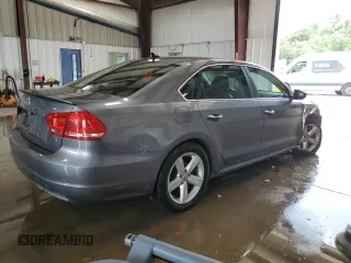 2012 Volkswagen Passat SE with VIN 1VWBH7A39CC102416, listed as a Copart auction lot 61557405 with 170,034 mi miles and Salvage title. Bid and sale history available at DreamBid. Image 3.