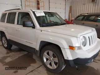 2016 Jeep Patriot High Altitude с VIN 1C4NJRFB4GD658942, выставлен на аукционе IAAI как лот 42306838 с пробегом 111 792 миль миль и . История ставок и продаж доступна на DreamBid. Изображение 18.