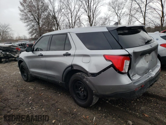 2021 Ford Police Interceptor Utility z VIN 1FM5K8AB8MGB24525, wystawiony jako Copart lot #84195304 z przebiegiem 49 447 mil mil oraz Szkody całkowita. Historia ofert i sprzedaży dostępna na DreamBid. Obrazek 2.