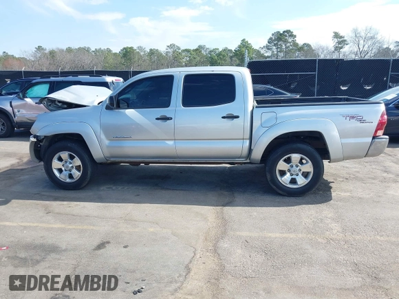 2007 Toyota Tacoma with VIN 3TMLU42N37M011891, listed as a IAAI auction lot 41662957 with 273,821 mi miles and . Bid and sale history available at DreamBid. Image 14.