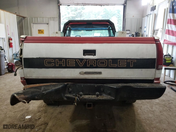 1988 Chevrolet 1 Ton Pickups with VIN 1GCGC34K9JE116935, listed as a Copart auction lot 72621064 with NaN miles and Clean Title. Bid and sale history available at carsss.com. Image 6.
