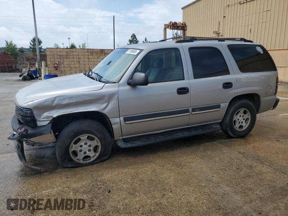 2004 Chevrolet Tahoe LS z VIN 1GNEC13V04J307606, wystawiony jako Copart lot #51999585 z przebiegiem 262 220 mil mil oraz Szkoda całkowita • Salvage title. Historia ofert i sprzedaży dostępna na DreamBid. Obrazek 1.