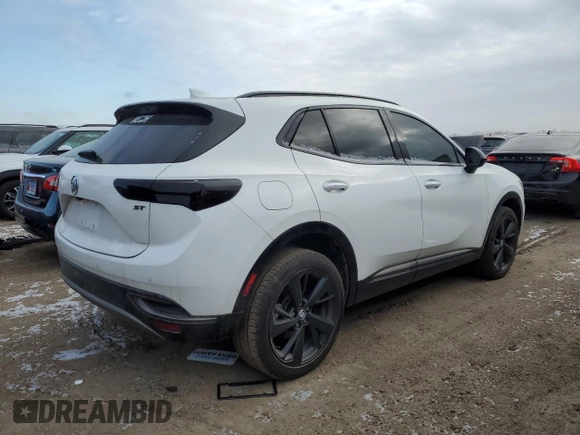 2022 Buick Envision Preferred with VIN LRBAZLR47ND049177, listed as a Copart auction lot 44142335 with 38,641 mi miles and Salvage Title. Bid and sale history available at carsss.com. Image 3.