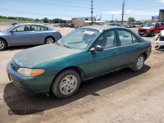 2000 Ford Escort z VIN 3FAFP13P6YR167405, wystawiony jako Copart lot #60447535 z przebiegiem 128 413 mil mil oraz Czysty tytuł • Clean title. Historia ofert i sprzedaży dostępna na DreamBid. Obrazek 1.