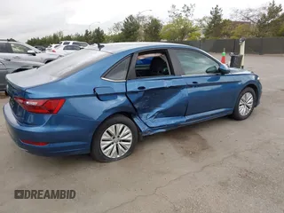 2020 Volkswagen Jetta S z VIN 3VWC57BU2LM086126, wystawiony jako IAAI lot #42054196 z przebiegiem 29 819 mil mil oraz . Historia ofert i sprzedaży dostępna na DreamBid. Obrazek 6.