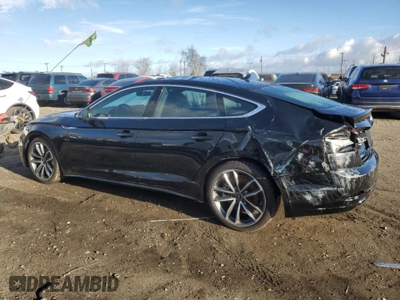 2024 Audi A5 Sportback S line Premium z VIN WAUDACF58RA004479, wystawiony jako Copart lot #48067125 z przebiegiem 5 952 mil mil oraz Szkoda całkowita • Salvage title. Historia ofert i sprzedaży dostępna na DreamBid. Obrazek 2.
