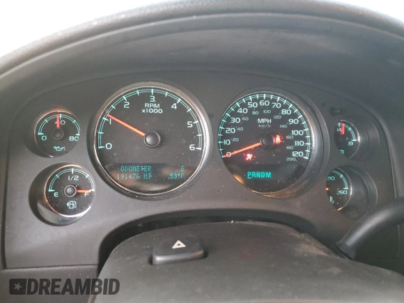 2010 Chevrolet Avalanche LT with VIN 3GNNCFE02AG275656, listed as a Copart auction lot 84417574 with 191,476 mi miles and Salvage Title. Bid and sale history available at carsss.com. Image 9.