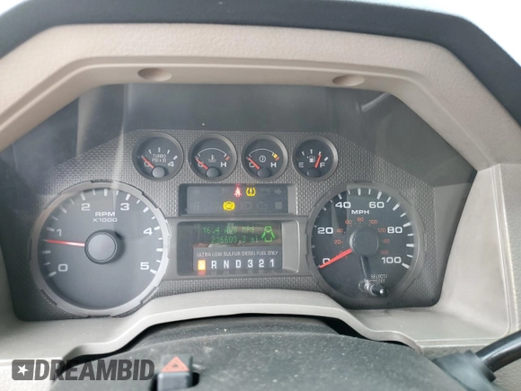2010 Ford F-250 XL with VIN 1FTSW2BR4AEB13968, listed as a Copart auction lot 53399785 with 216,603 mi miles and Salvage title. Bid and sale history available at DreamBid. Image 9.