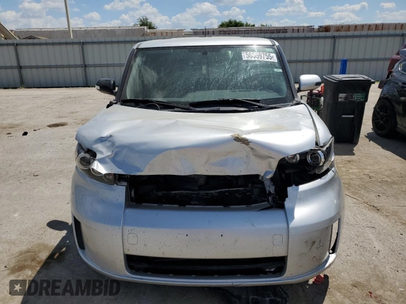 2009 Scion xB z VIN JTLKE50E491072074, wystawiony jako Copart lot #56559755 z przebiegiem Nie podano mil oraz Szkoda całkowita • Salvage title. Historia ofert i sprzedaży dostępna na DreamBid. Obrazek 5.