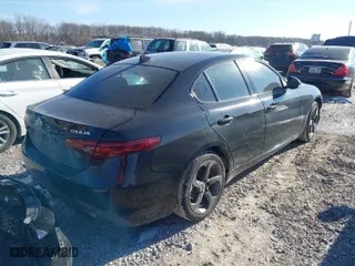 2017 Alfa Romeo Giulia with VIN ZARFAEDN5H7550586, listed as a IAAI auction lot 41431924 with 42,930 mi miles. Bid and sale history available at carsss.com. Image 4.