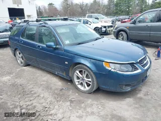 2008 Saab 9-5 with VIN YS3ED59G183514269, listed as a IAAI auction lot 42075510 with 180,262 mi miles. Bid and sale history available at carsss.com. Image 1.