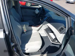 2012 Toyota Venza LE with VIN 4T3ZK3BB1CU049872, listed as a IAAI auction lot 40612707 with 129,396 mi miles. Bid and sale history available at carsss.com. Image 5.