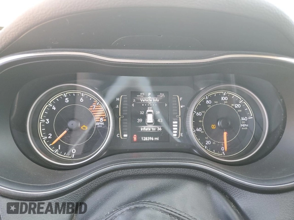 2019 Jeep Cherokee Latitude with VIN 1C4PJMCX5KD172807, listed as a Copart auction lot 48664415 with 128,396 mi miles and Salvage Title. Bid and sale history available at carsss.com. Image 9.