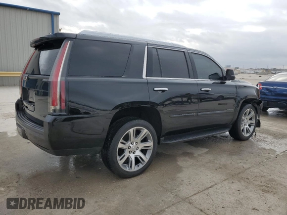 2018 Cadillac Escalade Luxury z VIN 1GYS3BKJ3JR370626, wystawiony jako Copart lot #86271134 z przebiegiem Nie podano mil oraz Szkody całkowita. Historia ofert i sprzedaży dostępna na DreamBid. Obrazek 3.