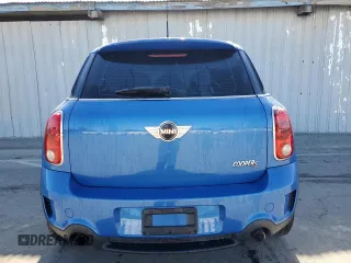 2013 MINI Countryman S with VIN WMWZC3C55DWP20904, listed as a Copart auction lot 57144355 with 136,621 mi miles and Clean title. Bid and sale history available at DreamBid. Image 6.