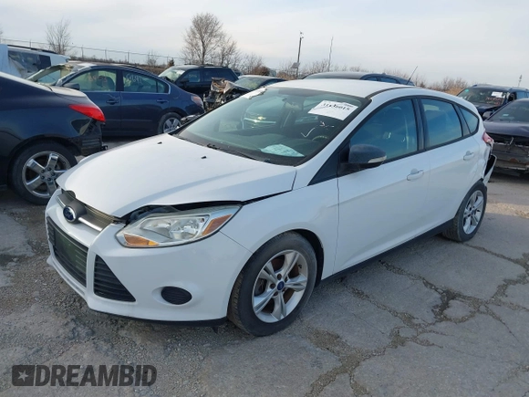 2014 Ford Focus SE with VIN 1FADP3K27EL105725, listed as a IAAI auction lot 39837647 with 105,250 mi miles. Bid and sale history available at carsss.com. Image 2.