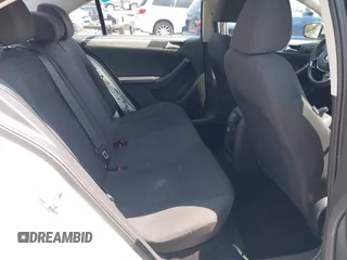 2015 Volkswagen Jetta SE with VIN 3VWD17AJ7FM356897, listed as a IAAI auction lot 42431731 with 121,184 mi miles and . Bid and sale history available at DreamBid. Image 8.