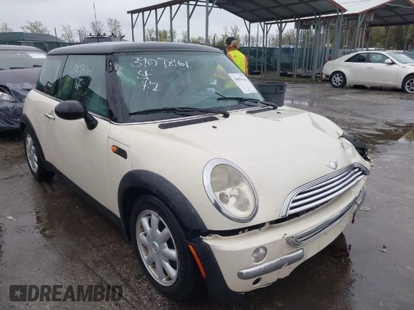 2004 MINI Hardtop with VIN WMWRC33434TJ60941, listed as a IAAI auction lot 39078161 with 143,107 mi miles and . Bid and sale history available at DreamBid. Image 1.