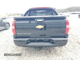 2013 Chevrolet Avalanche LTZ with VIN 3GNMCGE07DG198370, listed as a Copart auction lot 43990185 with 125,944 mi miles and Salvage title. Bid and sale history available at DreamBid. Image 6.
