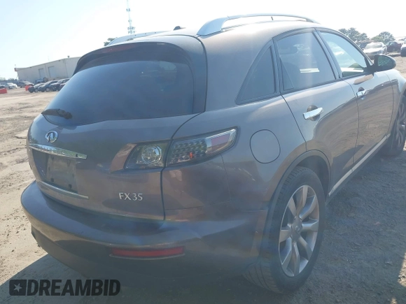 2007 Infiniti FX35 with VIN JNRAS08W07X206251, listed as a IAAI auction lot 42067440 with 201,319 mi miles. Bid and sale history available at carsss.com. Image 4.