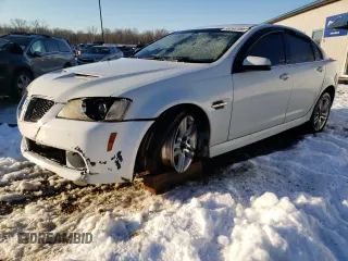 2009 Pontiac G8 with VIN 6G2ER57769L228017, listed as a Copart auction lot 85264184 with 220,559 mi miles and Non Repairable. Bid and sale history available at carsss.com. Image 1.