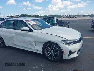 2022 BMW 3 Series 330i with VIN 3MW5R1J02N8C36143, listed as a IAAI auction lot 42446121 with 33,676 mi miles and . Bid and sale history available at DreamBid. Image 1.