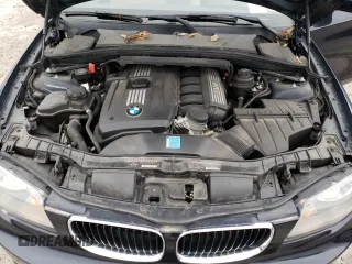 2008 BMW 1 Series 128i with VIN WBAUN13568VH79872, listed as a Copart auction lot 84215904 with 82,388 mi miles and Salvage title. Bid and sale history available at DreamBid. Image 11.