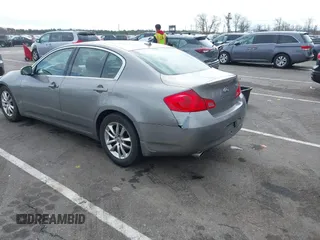 2008 Infiniti G35 x with VIN JNKBV61F18M253279, listed as a IAAI auction lot 41737288 with 219,260 mi miles. Bid and sale history available at carsss.com. Image 3.