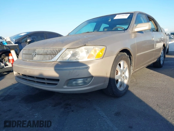 2000 Toyota Avalon XL with VIN 4T1BF28B2YU062203, listed as a IAAI auction lot 41230618 with 268,492 mi miles and . Bid and sale history available at DreamBid. Image 2.
