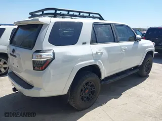 2022 Toyota 4Runner SR5 Premium with VIN JTENU5JRXN5991928, listed as a IAAI auction lot 41826739 with 15,174 mi miles. Bid and sale history available at carsss.com. Image 4.