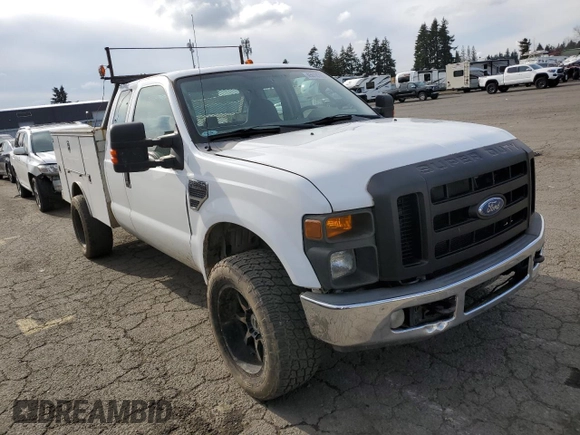 2008 Ford F-350 with VIN 1FDWX31598EB26109, listed as a Copart auction lot 45018785 with 69,484 mi miles and Clean title. Bid and sale history available at DreamBid. Image 4.
