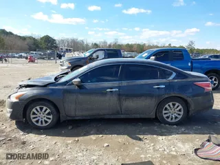 2015 Nissan Altima 2.5 with VIN 1N4AL3AP5FC289298, listed as a IAAI auction lot 41420327 with 138,544 mi miles. Bid and sale history available at carsss.com. Image 14.