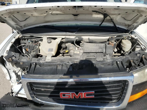 2014 GMC Savana Cargo Van with VIN 1GTW7FCA3E1915858, listed as a Copart auction lot 81833324 with 249,661 mi miles and Salvage Title. Bid and sale history available at carsss.com. Image 12.