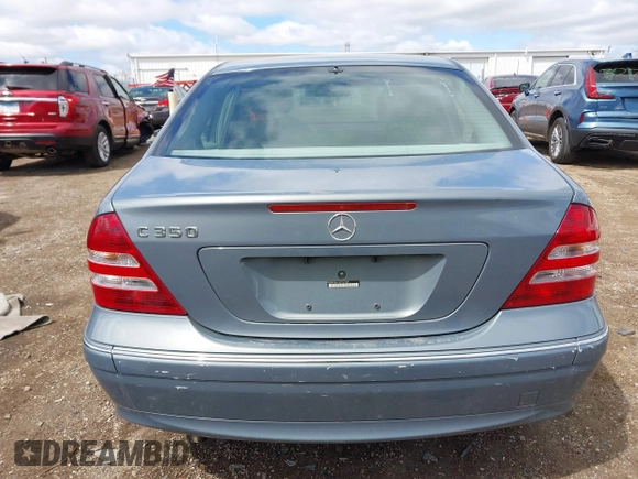 2006 Mercedes-Benz C 230 Sport с VIN WDBRF56H16F737289, выставлен на аукционе IAAI как лот 42042829 с пробегом 147 722 миль миль и . История ставок и продаж доступна на DreamBid. Изображение 17.