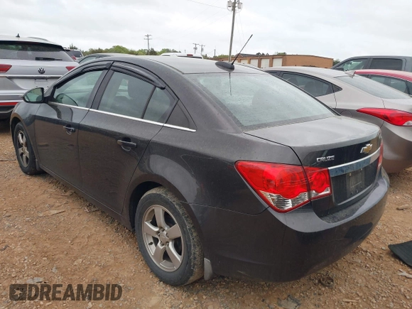 2015 Chevrolet Cruze LT with VIN 1G1PC5SB0F7189601, listed as a IAAI auction lot 41919013 with 167,617 mi miles and . Bid and sale history available at DreamBid. Image 3.