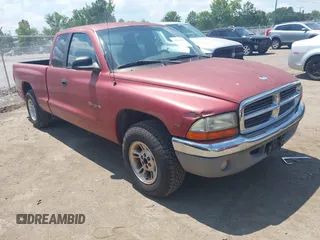 1999 Dodge Dakota SLT with VIN 1B7GL22Y1XS269742, listed as a IAAI auction lot 42868020 with 193,853 mi miles and . Bid and sale history available at DreamBid. Image 1.