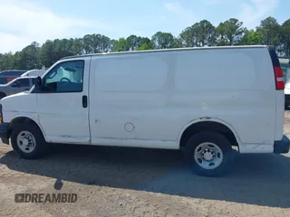 2017 Chevrolet Express Cargo Van with VIN 1GCWGAFF2H1133906, listed as a IAAI auction lot 42037388 with 218,601 mi miles. Bid and sale history available at carsss.com. Image 14.
