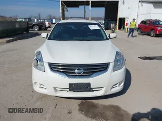 2011 Nissan Altima Hybrid with VIN 1N4CL2AP3BC109992, listed as a IAAI auction lot 41773074 with 184,058 mi miles. Bid and sale history available at carsss.com. Image 12.
