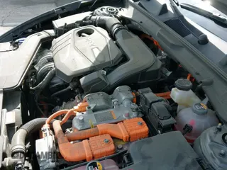 2023 Hyundai Sonata Blue с VIN KMHL24JJ7PA075333, выставлен на аукционе IAAI как лот 41819006 с пробегом 97 397 миль миль и . История ставок и продаж доступна на DreamBid. Изображение 20.