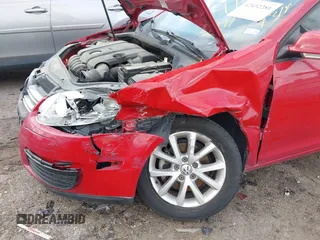 2010 Volkswagen Jetta SEL с VIN 3VWRX7AJ9AM155791, выставлен на аукционе IAAI как лот 42432281 с пробегом 96 667 миль миль и . История ставок и продаж доступна на DreamBid. Изображение 6.